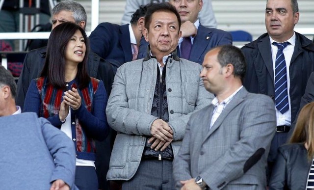 El banquillo de Mestalla se calienta 