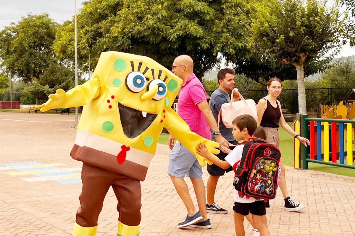 Agora Lledó se adelanta al inicio oficial de clases para ayudar a las familias con su conciliación