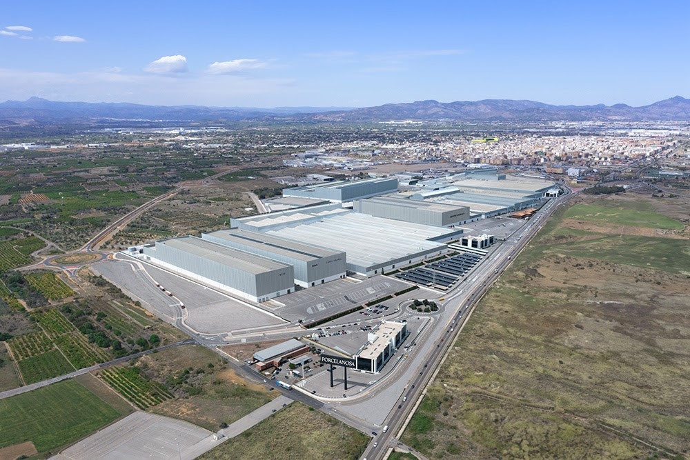 Porcelanosa Grupo cierra 2024 con un beneficio bruto de 100 millones y eleva su solvencia al 3,03 %