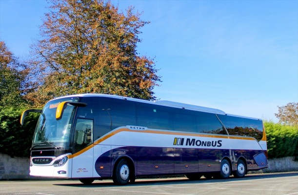 La adjudicación a Monbus del lote V5 de transporte escolar presentaba incompatibilidad 
