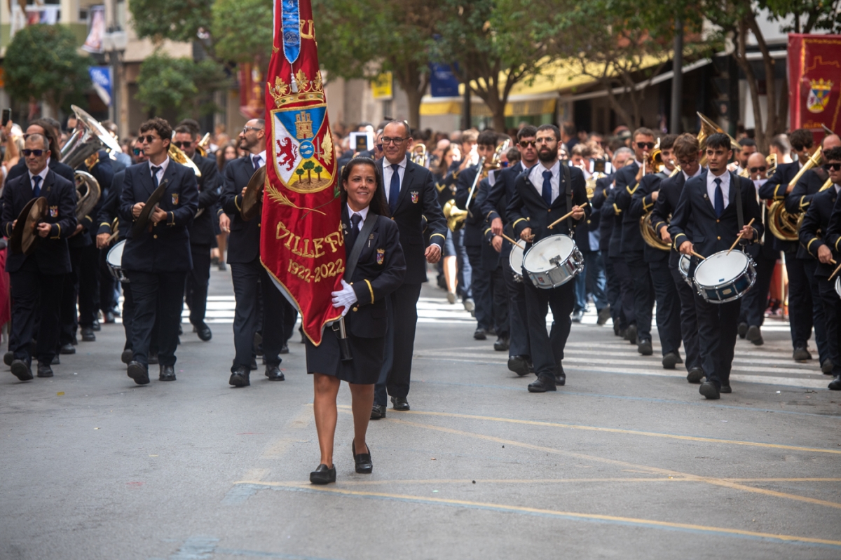 Los desfiles de los Moros y Cristianos de Villena, en imágenes 