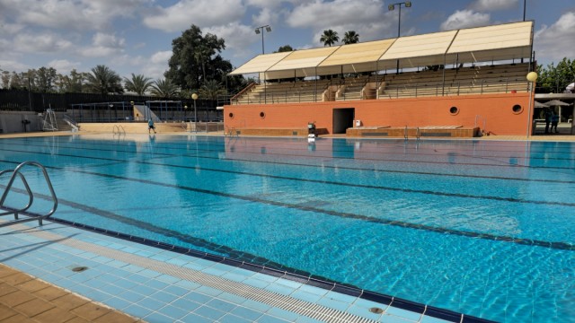 Las piscinas municipales de Murcia han recibido más de 74.090 usuarios, casi un 10% más que el año anterior