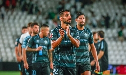 Mellot: "Los dos goles que encajamos fueron de niños y no de equipo profesional"