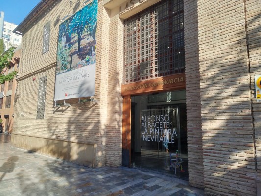 'La pintura inevitable' de Alfonso Albacete tomará Las Claras con un recorrido por sus temas y su vínculo con Murcia