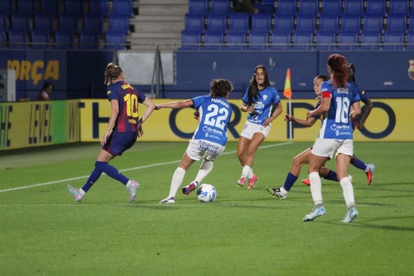 El Alhama CF busca estrenar su cuenta de puntos en la Liga F en el campo del Levante