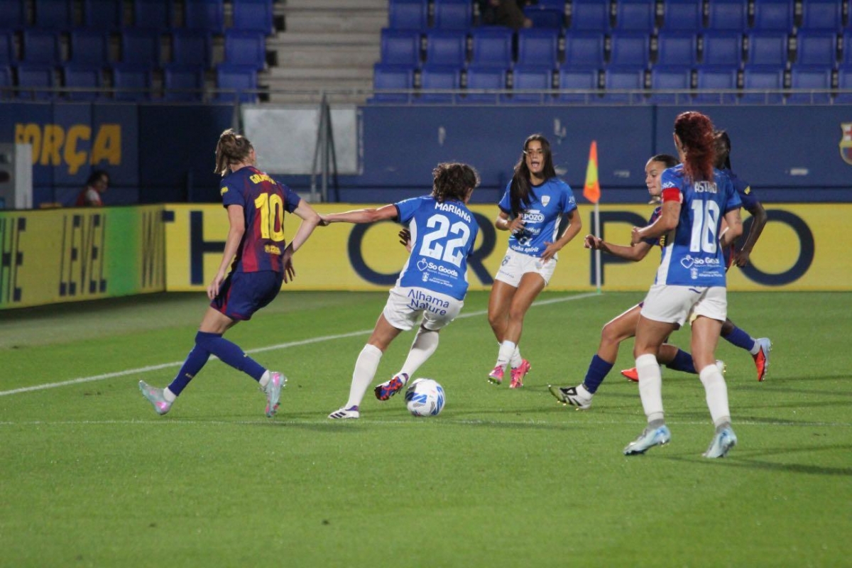 El Alhama CF busca estrenar su cuenta de puntos en la Liga F en el campo del Levante