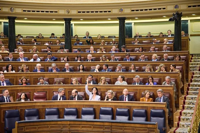 El Congreso no tendrá Pleno el 9 de octubre por el Día de la Comunitat Valenciana, como se hizo con la Diada