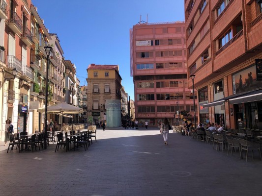 Vecinos del Casco Antiguo de Alicante piden ampliar la ZAS para incluir San Cristóbal