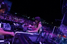 Todas las imágenes de una noche histórica en el B-Side: el festival molinense cumple 20 años a lo grande