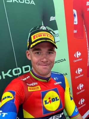 El danés Mads Pedersen se impone en Monforte de Lemos y Vingegaard sigue lìder
