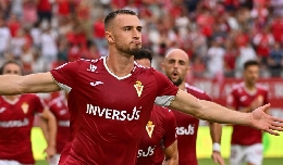 David Flakus ya es determinante para que el Real Murcia gane en el Enrique Roca 