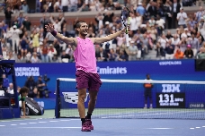 ¡Qué grande eres, Carlitos!: título del US Open y número 1 de Alcaraz, el rascacielos más alto de Nueva York