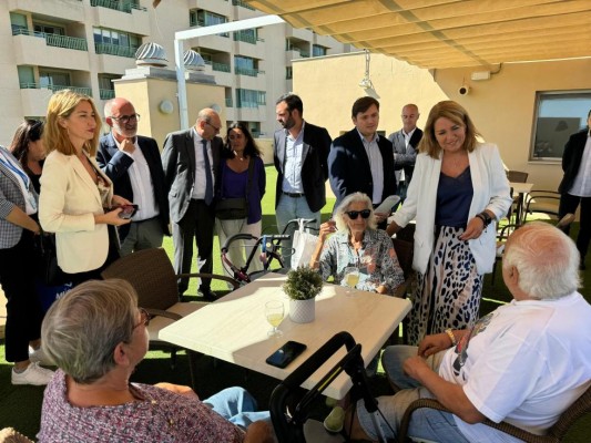 Camarero apuesta por políticas dirigidas al cuidado de las personas mayores para avanzar hacia 