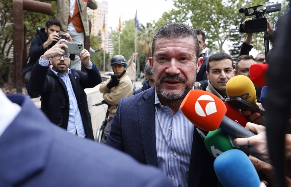 La defensa de Argüeso niega que hostigue a la jueza de la Dana e insiste en citar a agentes