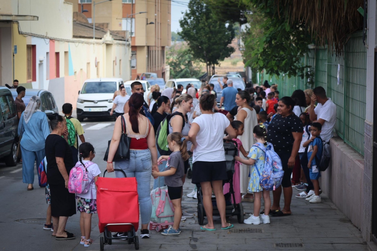 Curso escolar 2025-2026 en la Comunitat Valenciana:  fechas de vacaciones, festivos y fin de curso