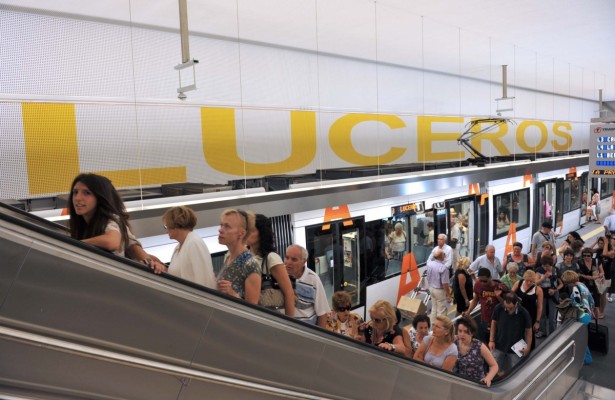 FGV inyecta 750.000 euros en el mantenimiento de ascensores y escaleras del Tram