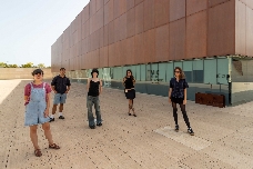 El MUA como laboratorio de futuro: cinco artistas dan forma a sus nuevas residencias de creación
