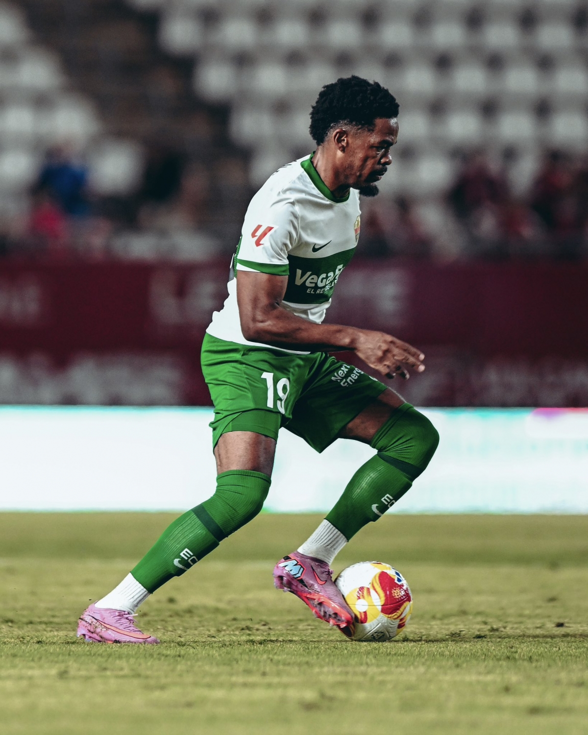 Grady Diangana, futbolista del Elche CF - Foto: PLAZA Grady Diangana, futbolista del Elche CF