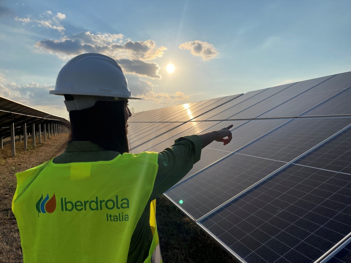Iberdrola suministrará 1.250 GWh de energía renovable al grupo de distribución italiano Selex