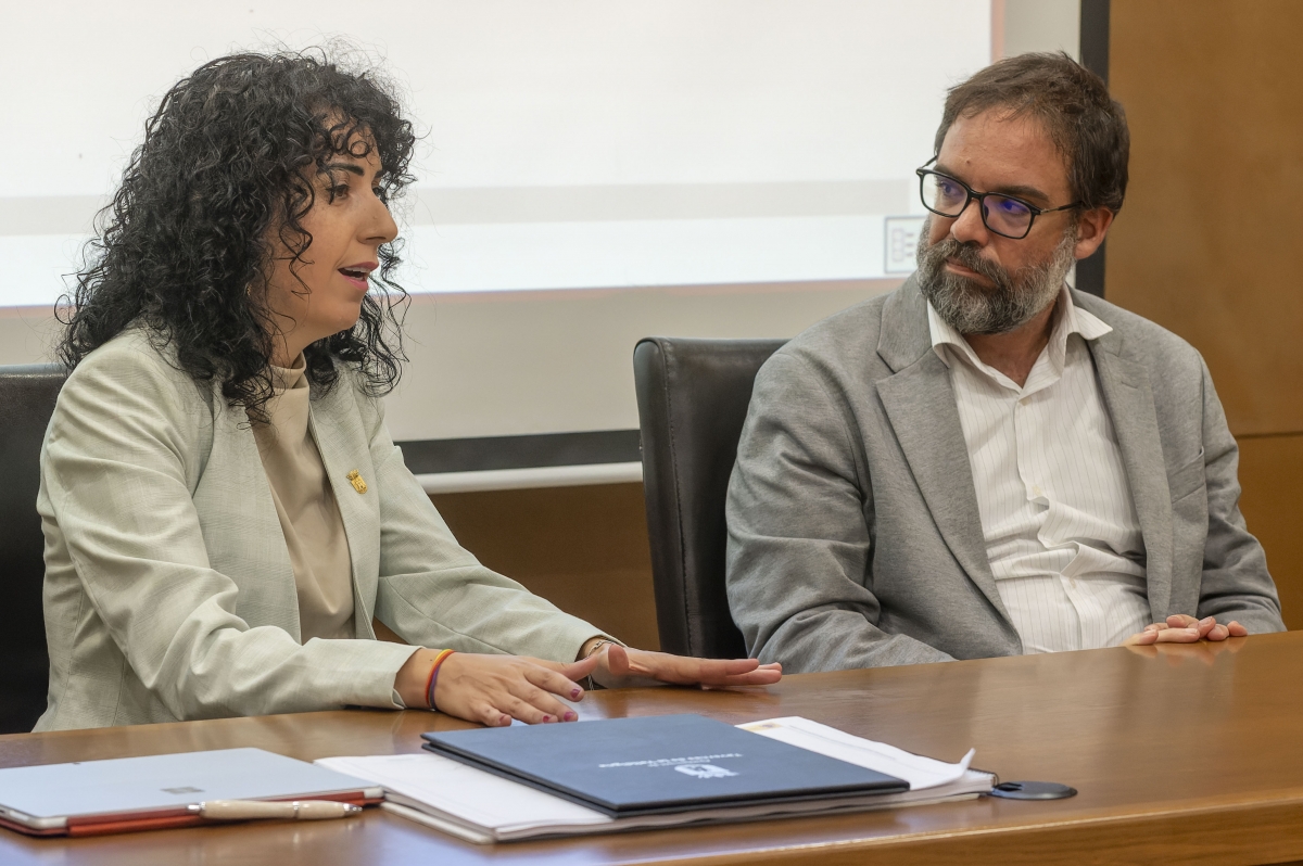 L’Ajuntament de Tavernes i Renfe analitzen les actuacions de millora de les obres d’accessibilitat de l’estació de tren