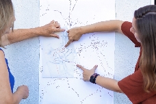 De la soledat al futur aturat: l'art que escolta els malestars rurals