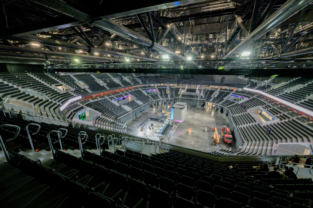 Patrocinadores y 'partners', los otros 'jugadores' del Roig Arena