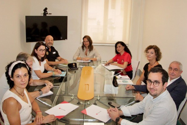Castelló trabaja en la elaboración de un protocolo que proteja a los más vulnerables en situaciones de emergencia