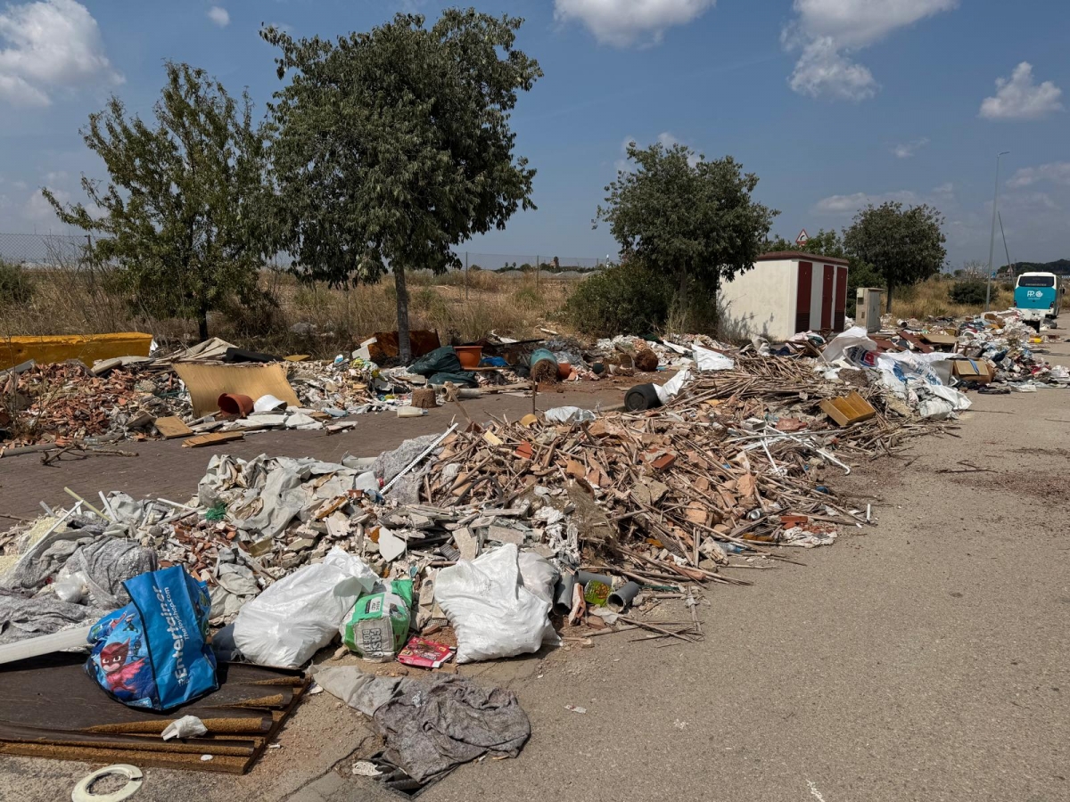 Residuos retirados del Polígono Bovalar en Massamagrell. - Foto: AYUNTAMIENTO DE MASSAMAGRELL