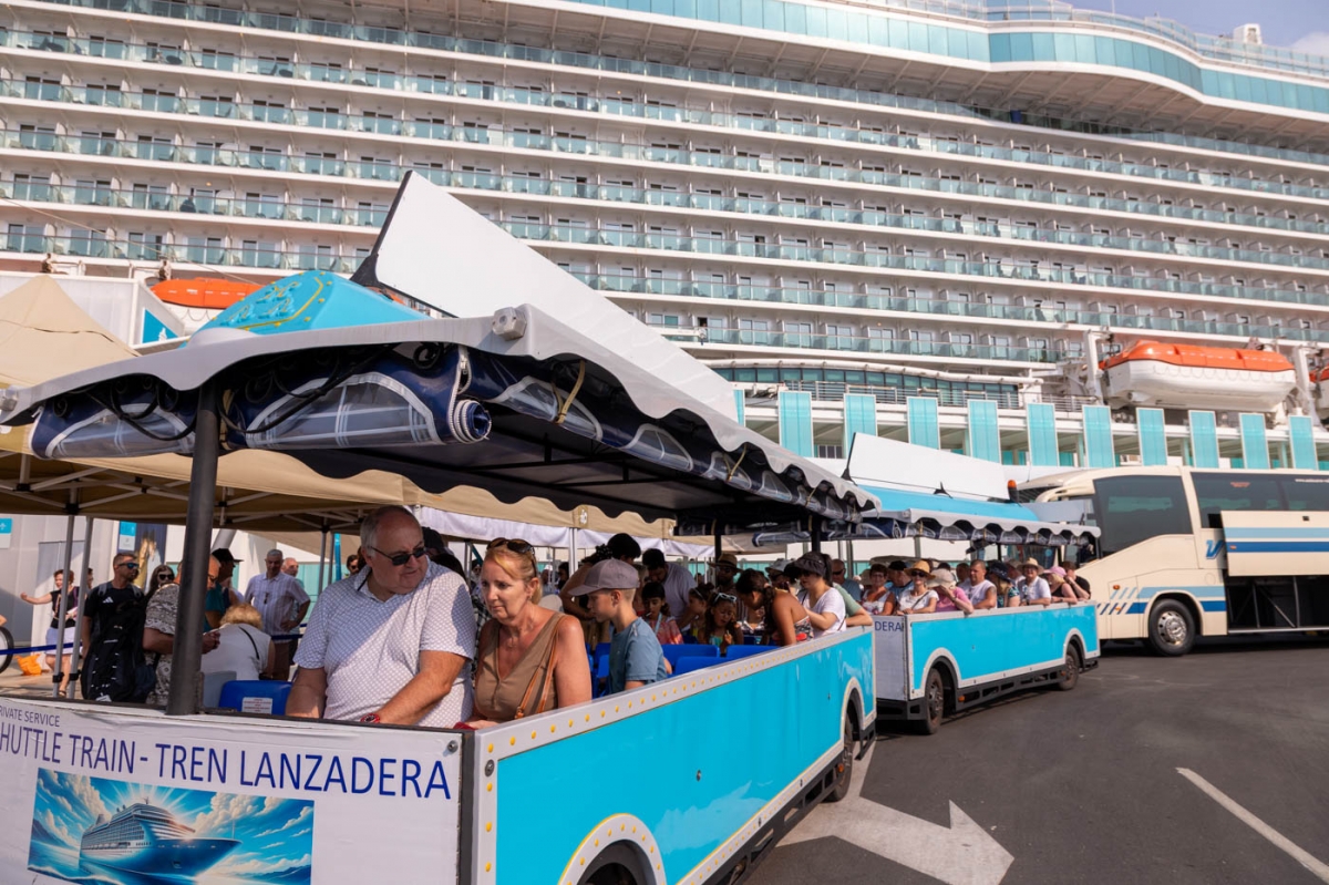 Los cruceros no tocan techo en Alicante: 114 escalas y 300.000 pasajeros para 2026