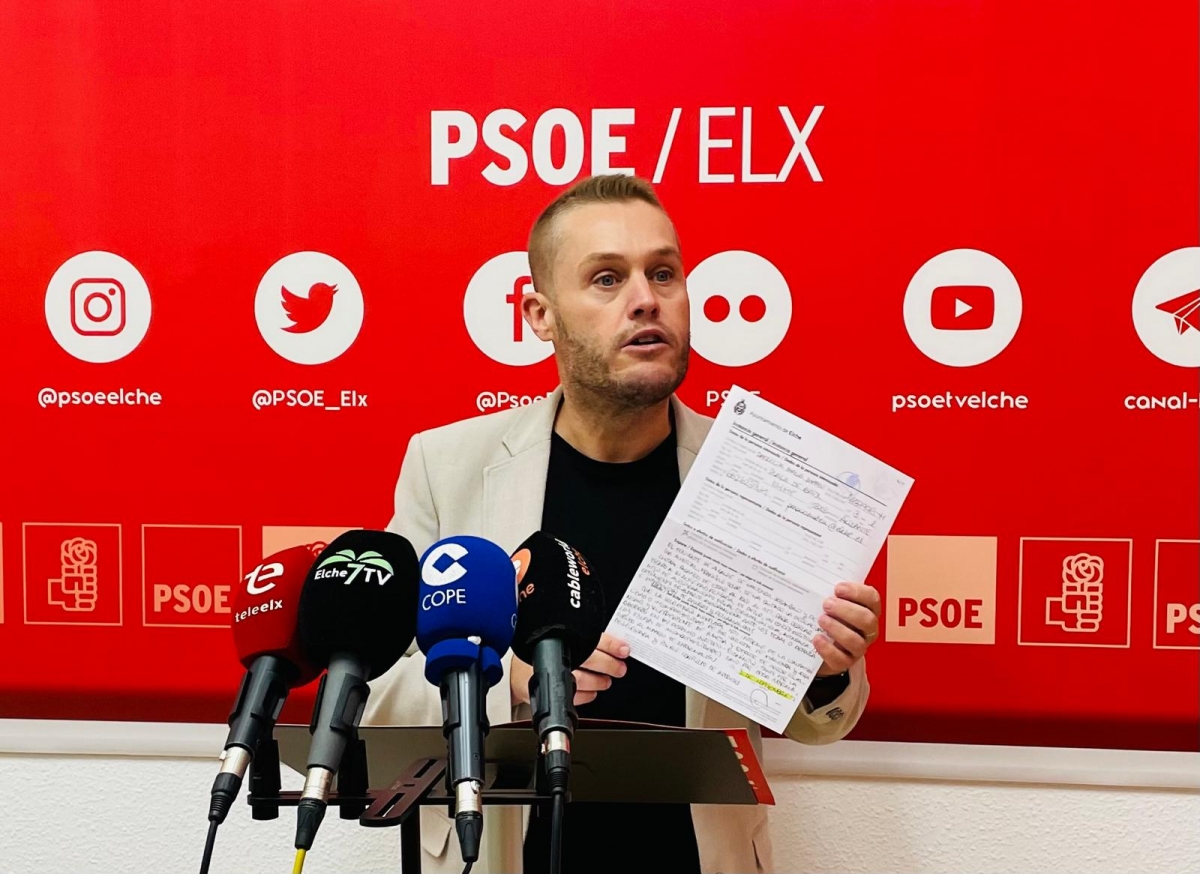 El PSOE de Elche pide apartar a Soler de Hacienda y Urbanismo por 