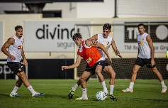 Corberán perfila su once para enfrentarse al Barça