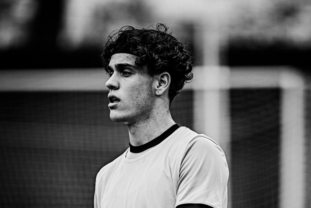 Héctor Fort, futbolista del Elche CF - Foto: PLAZA