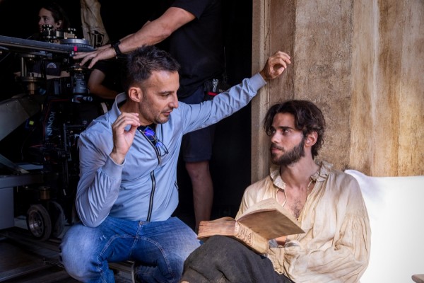 Alejandro Amenábar preestrena en València su película 'El cautivo'