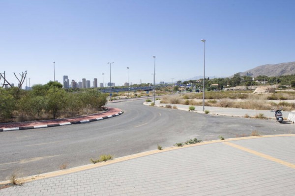 Benidorm tendrá que construir una rotonda más para acceder al polígono industrial