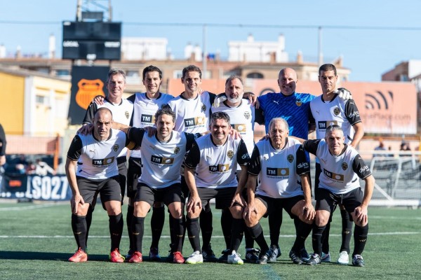Juan Sánchez, Tino Costa, Nando, Míchel Herrero o Giner encabezan el equipo de Leyendas del Valencia CF en el homenaje a Antonio Puchades este viernes en Sueca