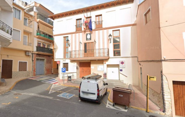 Trabajo sanciona al Ayuntamiento de Llutxent con 50.000 euros por exposición al amianto