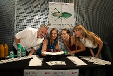 Russafa Escènica cumple 15 años haciendo piruetas en el alambre