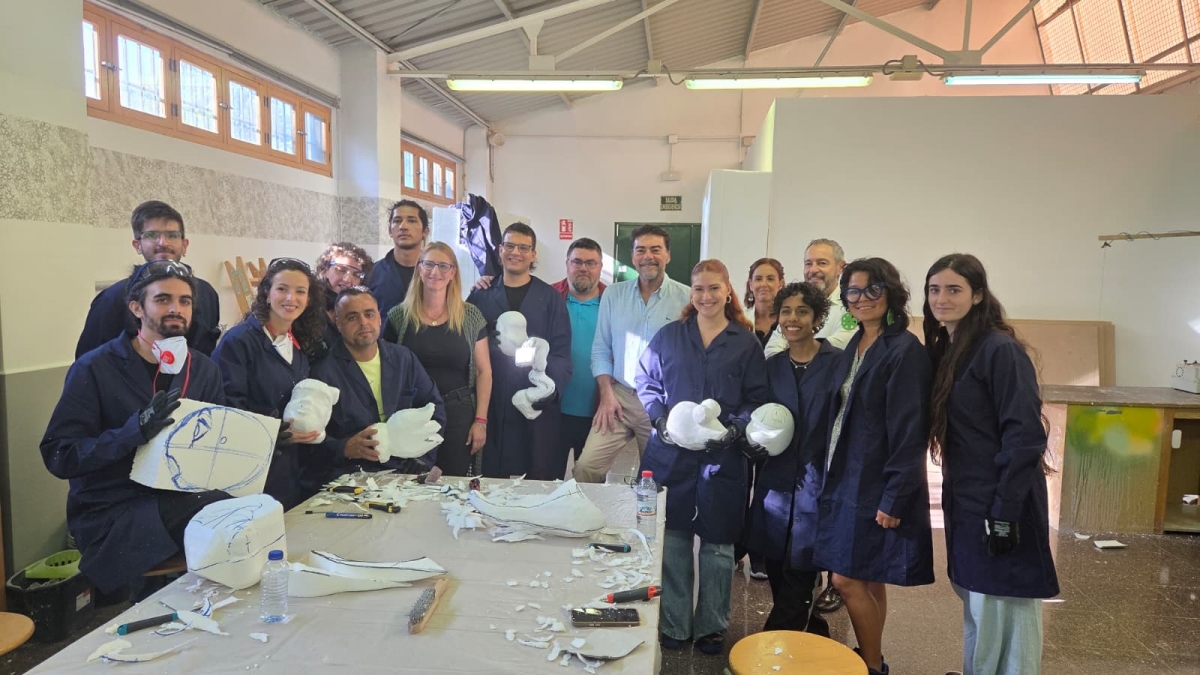 Impulsalicante ofrece 5.000 horas de formación y logra la inserción laboral de 734 personas en un año 