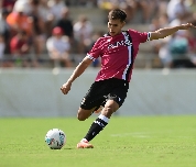 El central Marco Carrascal estará de baja entre cuatro y seis meses por lesión en el Efesé