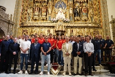 El Real Murcia se encomienda a la Virgen de la Fuensanta en la Catedral