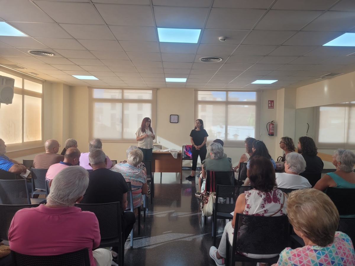 El Ayuntamiento de Benetússer organiza una acción colectiva de arte público de homenaje a las víctimas de la Dana