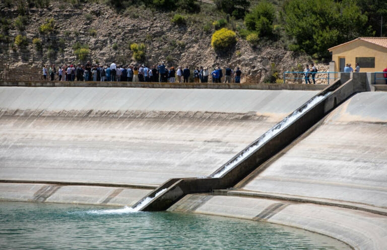 Una de las balsas del trasvase, en imagen de archivo.