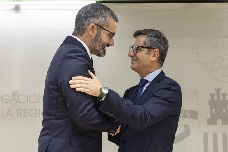 Lucas inicia su etapa como delegado arropado por el ministro Bolaños e "inspirado" por Paco Jiménez