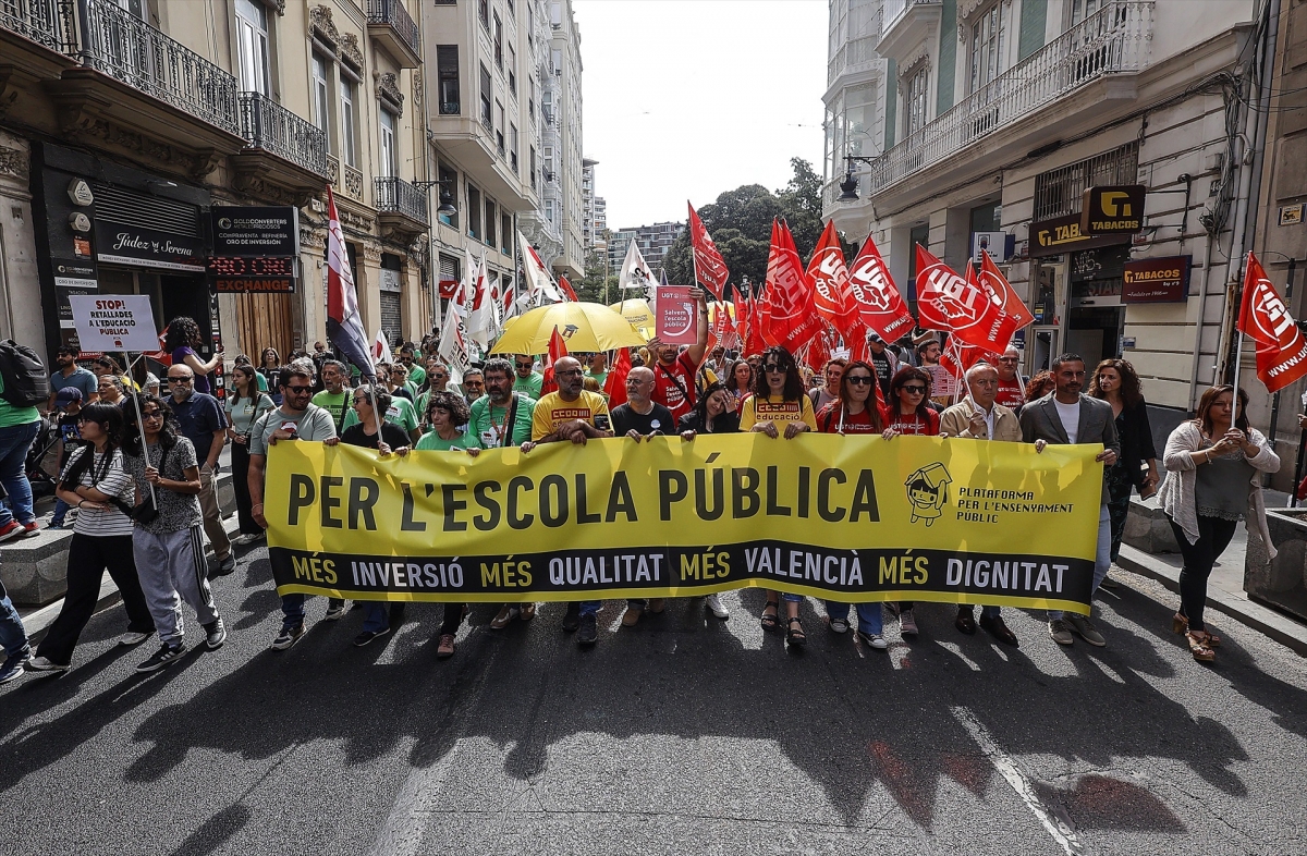Los sindicatos aprietan a Rovira: anuncian protestas para mejorar las condiciones del profesorado