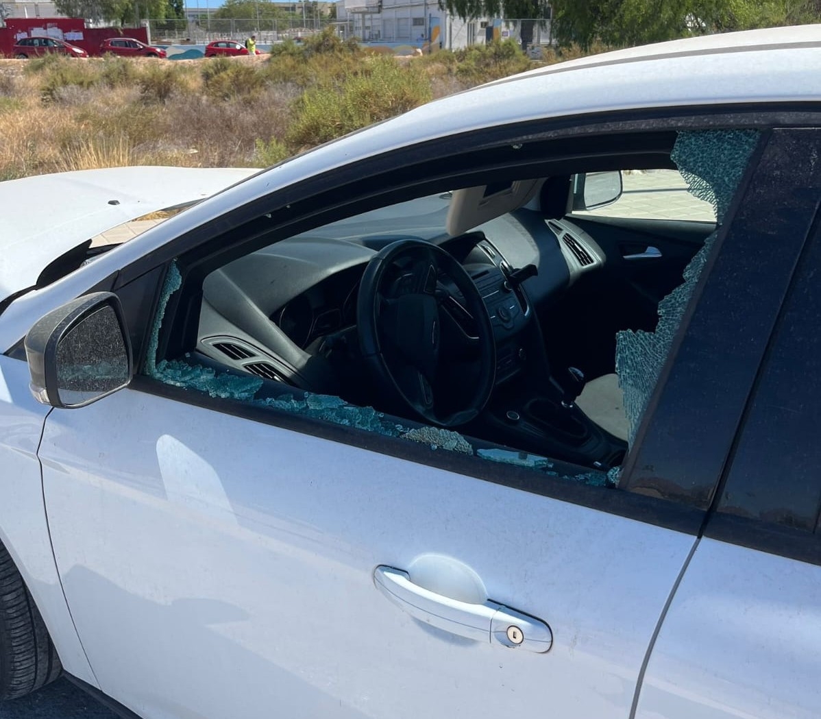 EU Podem reclama vigilancia en el CEIP Emilio Varela de Alicante tras varios actos vandálicos