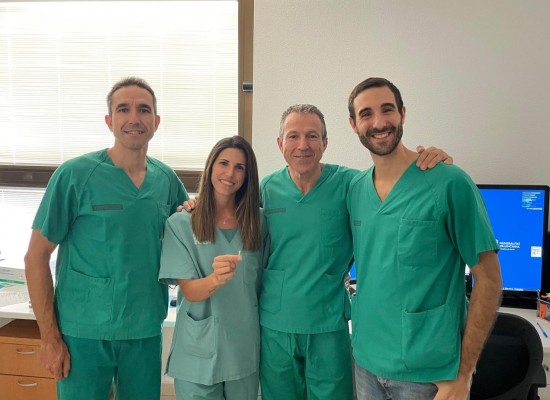 El hospital universitario de Elche implanta por primera vez un marcapasos sin cables
