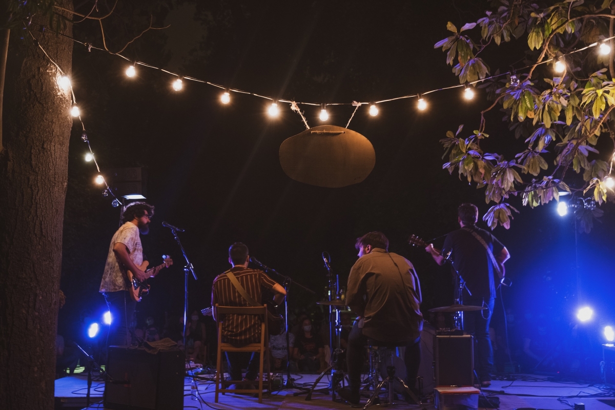 Sons al Botànic llega a su décima edición con un microfestival para mantenerse vivo