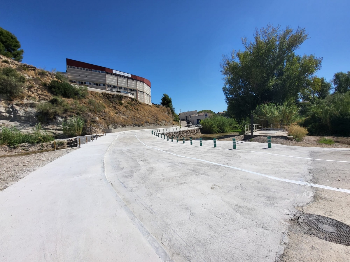 Ontinyent recepciona les obres de millora del Camí Vell de Xàtiva i reobre la zona al trànsit