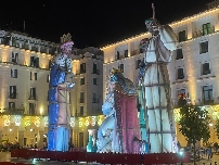 Alicante ya traga 'la bola' de las contratas navideñas: adjudica la custodia de los ángeles, falta el belén