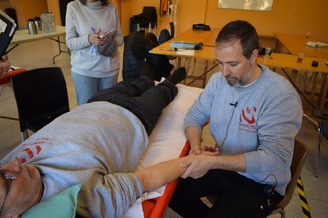 La medicina tradicional china gana terreno en Pavías e impulsa los tratamientos alternativos 